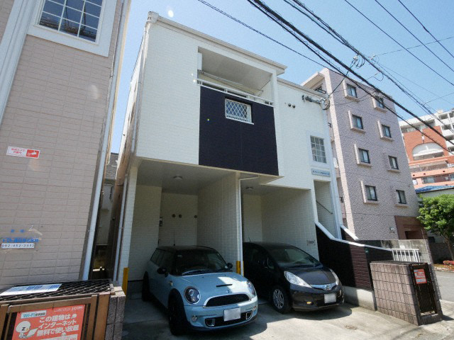 建物外観　きれいな外観です