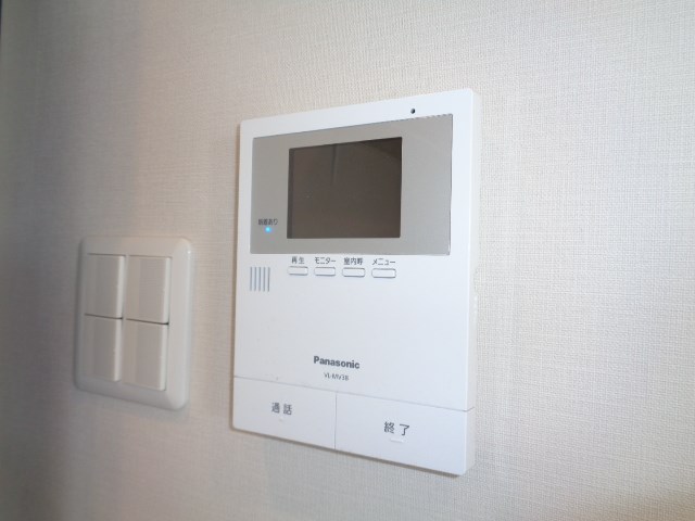 セキュリティ　同物件別部屋参考写真です