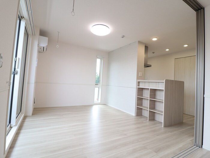 居室・リビング　同施工会社・同商品施工事例