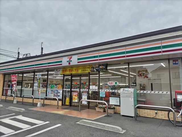 コンビニ　セブンイレブン　岩槻本丸店（コンビニ）まで800m