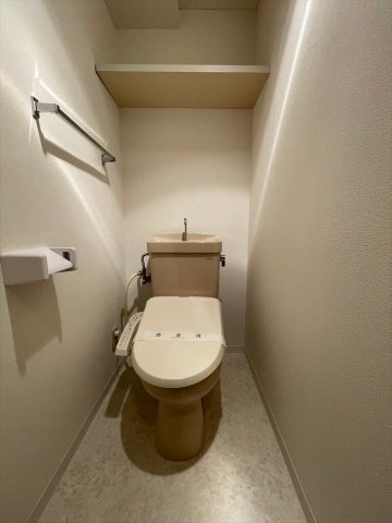 トイレ　※他号室のお写真になります。
