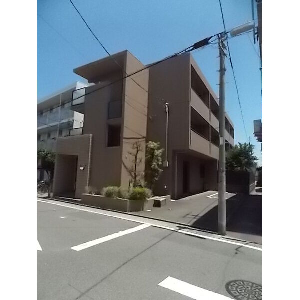 建物外観　外はこのようになっています