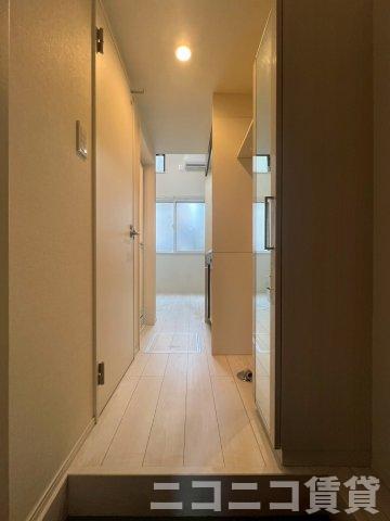 玄関　別号室イメージの為、現状を優先致します。