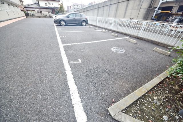 駐車場　★タウンハウジングまでお気軽にお問い合わせください★