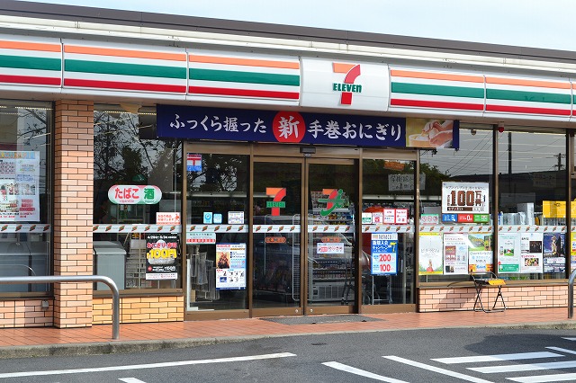 コンビニ　セブンイレブン 江津二宮店（コンビニ）まで1376m