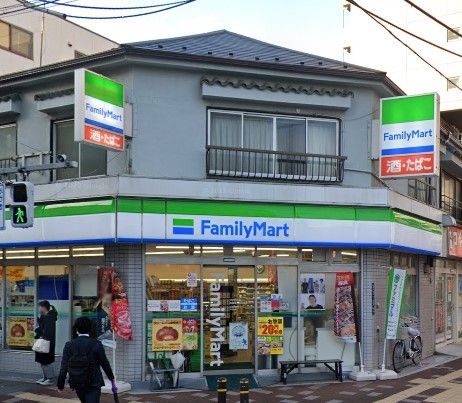 コンビニ　ファミリーマート板橋南ときわ台店（コンビニ）まで230m