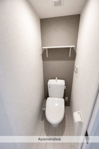 東京メトロ東西線 落合駅 徒歩8分 3階建 築1年のトイレ写真