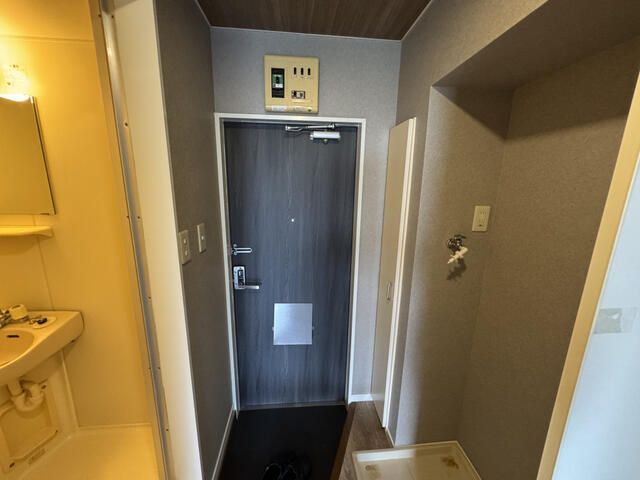 玄関　※別部屋参照