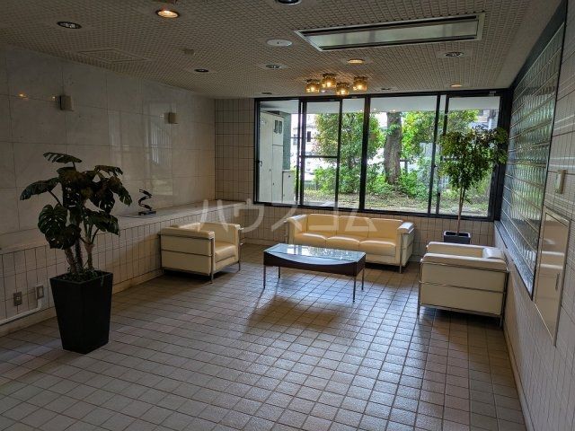 ロビー