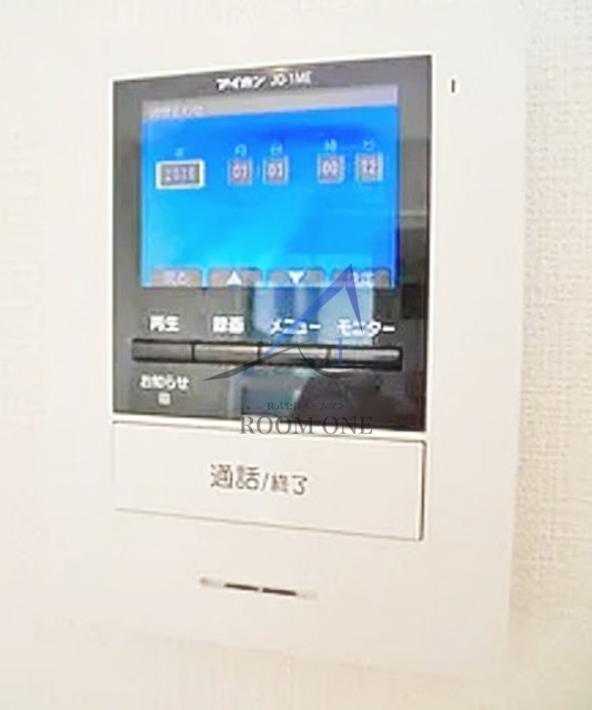 セキュリティ　モニター付きインターホンです。