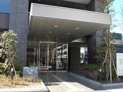 エントランス　お問合せは(株)タウンハウジングレジデンス事業部【03-…