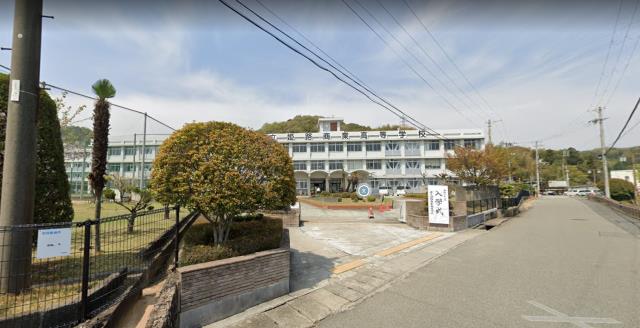 高校・高専　兵庫県立姫路商業高等学校（高校・高専）まで4700m