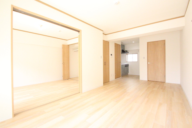 居室・リビング　別部屋参照