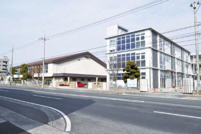 小学校　岡山市立西小学校（小学校）まで1217m
