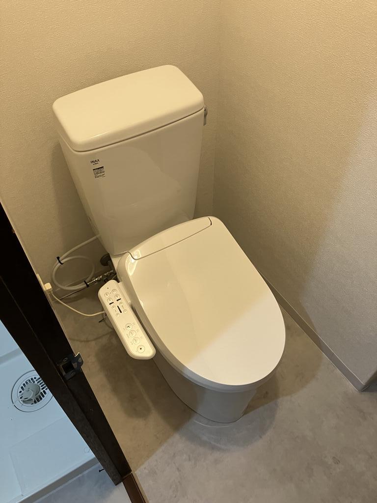 トイレ　異なる場合は現況を優先します。