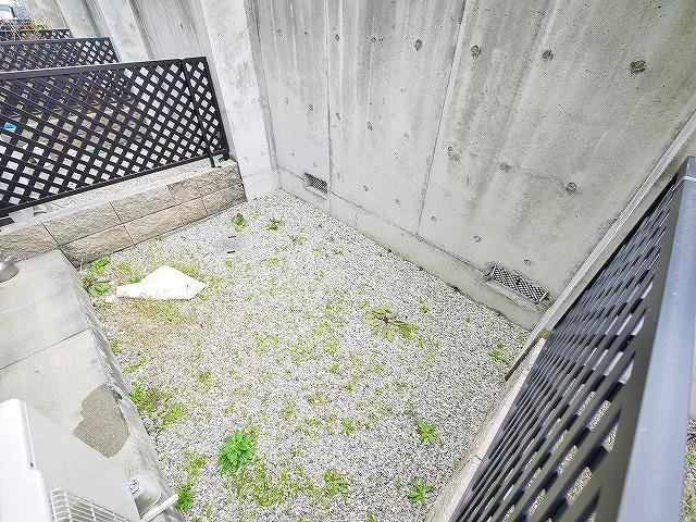 庭　お庭でゆったりと過ごせます
