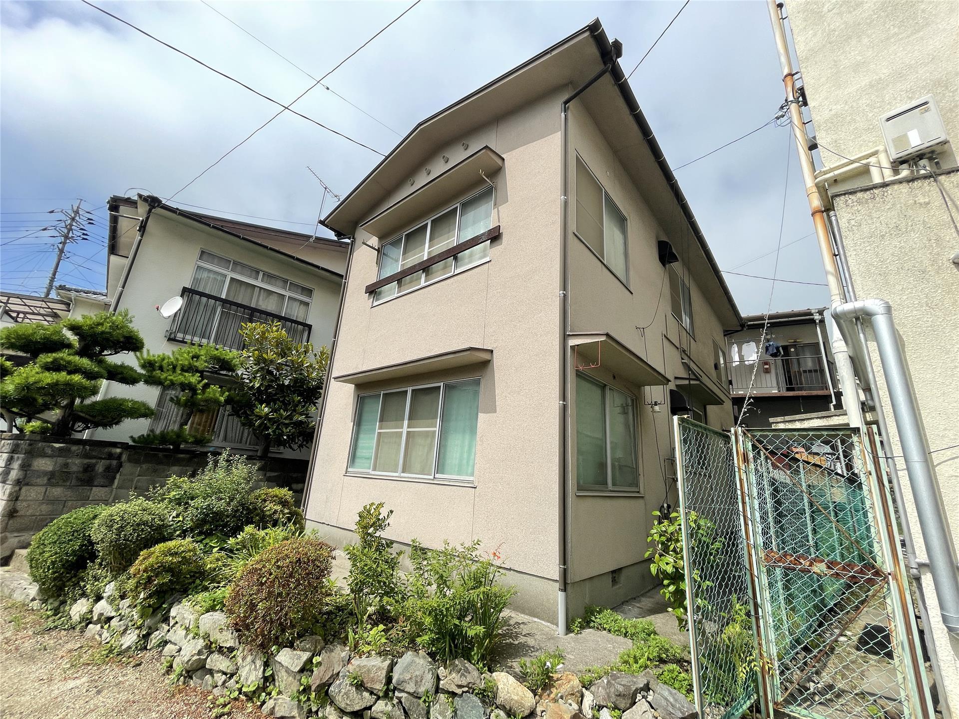 建物外観　1971年築　阿賀北6丁目6番アパート