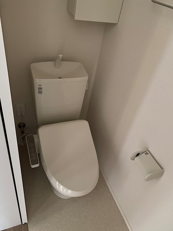 トイレ　※同建物、別部屋、参考写真※