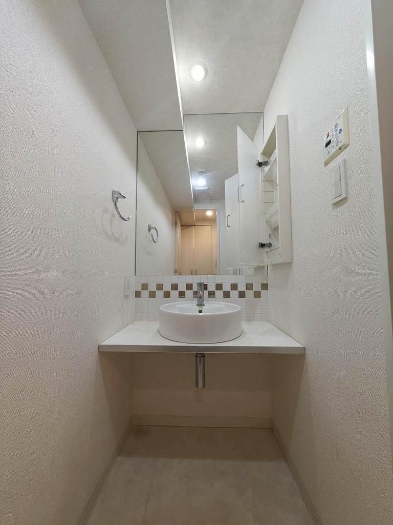 洗面設備　参考写真