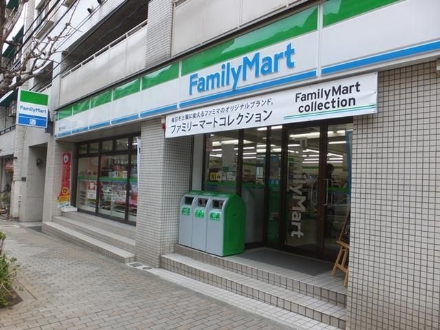 コンビニ　ファミリーマート（コンビニ）まで310m