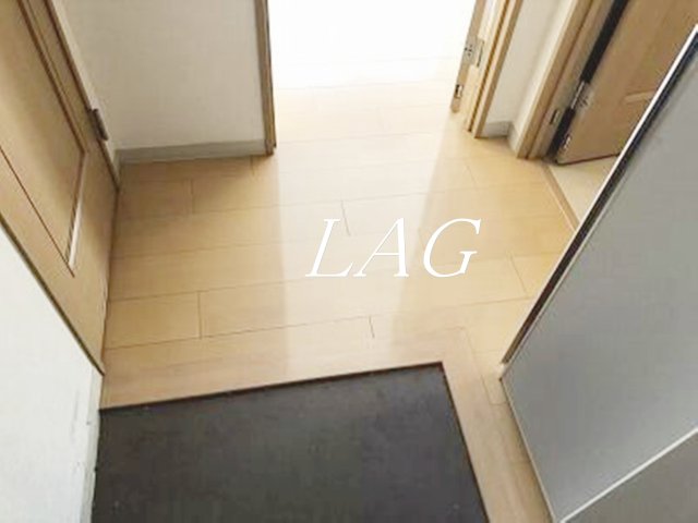 玄関　玄関です。