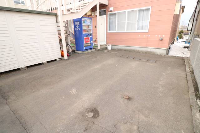 駐車場　駐車場スペース！！