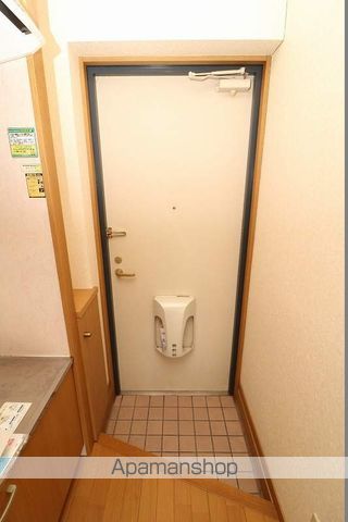 リーガルトシコの玄関写真