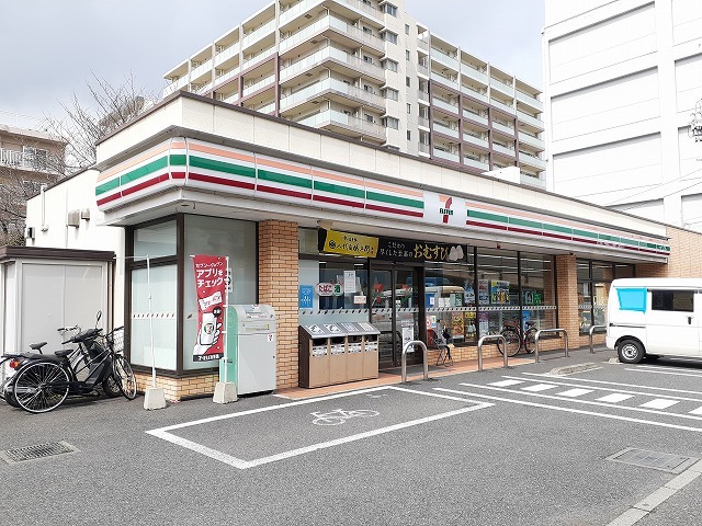 その他　セブンイレブンまで260m