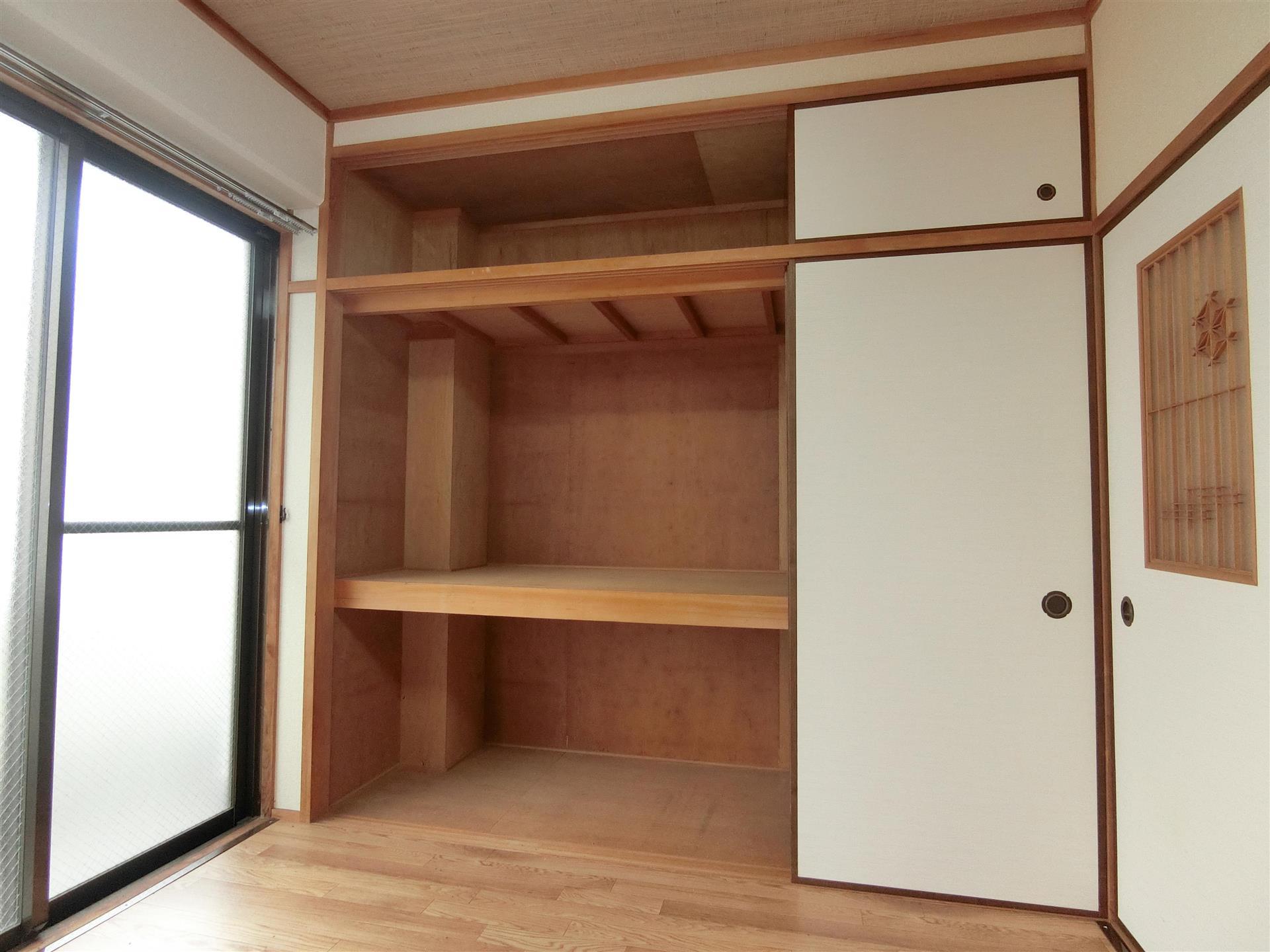 収納　天井まである大きな収納♪たくさん収納できます♪