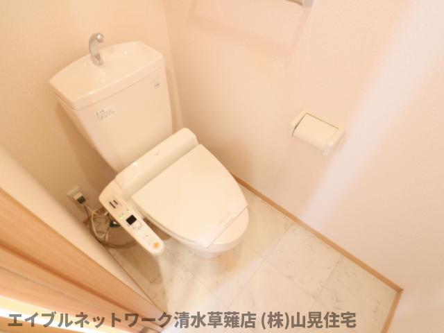 トイレ　コンパクトで使いやすいトイレです