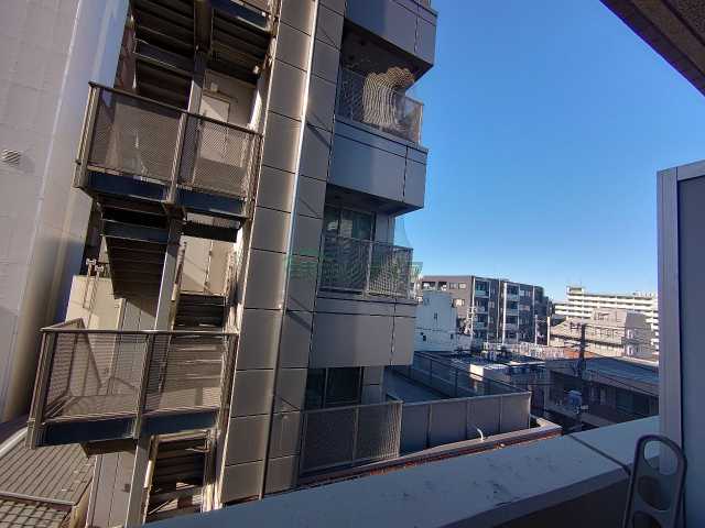 眺望　※参考写真　同タイプ（間取り）の502号室の写真となります。