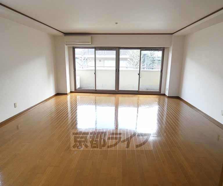 居室・リビング　広くて住みやすい