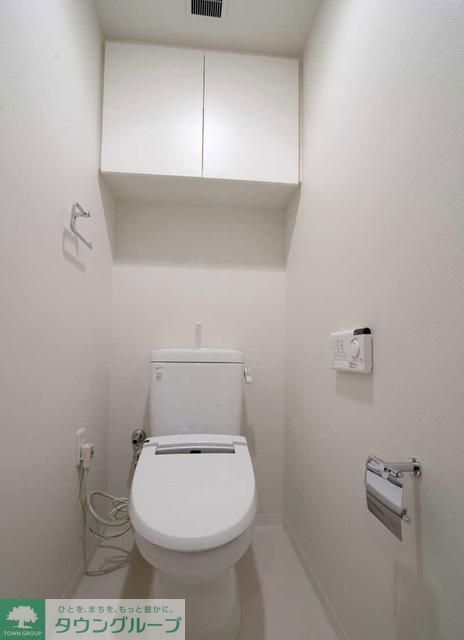 トイレ　※写真は同タイプ住戸です。
