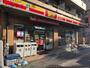 コンビニ　ニューヤマザキデイリーストア城東東中浜店（コンビニ）まで108m