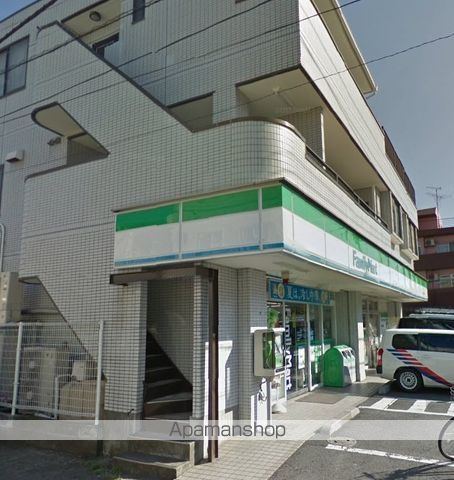 コンビニ　ファミリーマート（コンビニ）まで626m