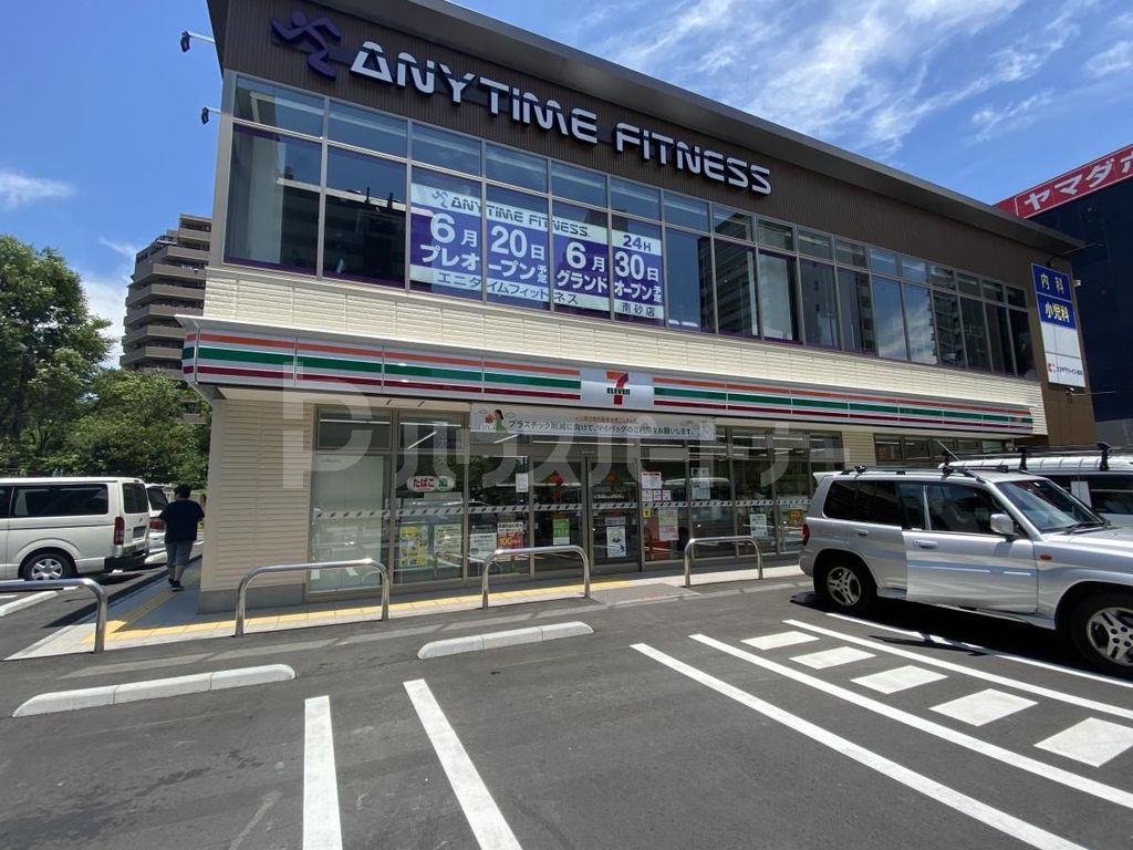 コンビニ　セブンイレブン 江東南砂葛西橋通り店（コンビニ）まで140m