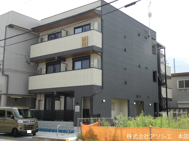 建物外観　メゾン・ドゥ・アッシュのご紹介は住まいの窓口アソシエにお任せ