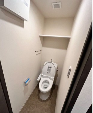トイレ　シンプルで使いやすいトイレです