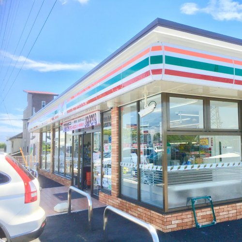 コンビニ　セブンイレブン 富士市伝法片宿店（コンビニ）まで978m