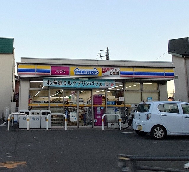 コンビニ　ミニストップ花月園店（コンビニ）まで128m