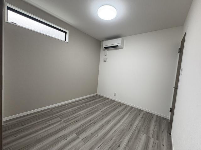 その他部屋・スペース　使い勝手のいい寝室です