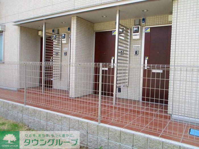 エントランス　お問合せはタウンハウジングまで！※現地待合わせ相談可能