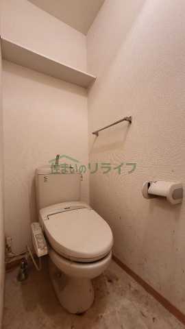 トイレ　反転タイプ・別部屋参考写真