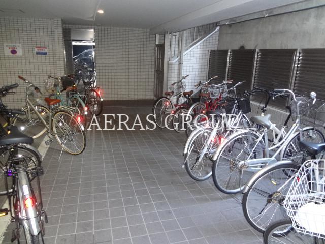 駐車場　駐輪場