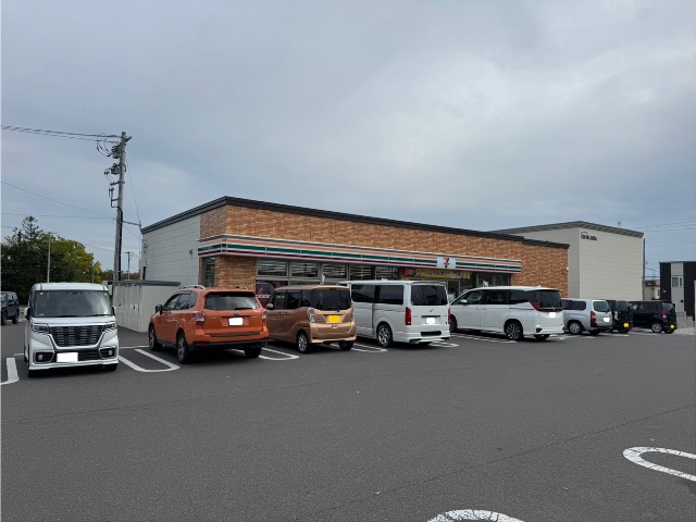 コンビニ　セブンイレブン江別上江別西町店（コンビニ）まで435m