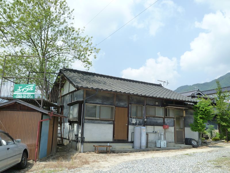山下貸家の外観写真