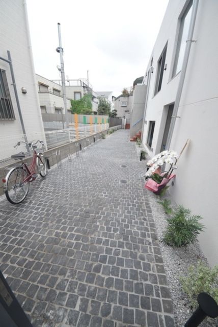 エントランス　★オシャレなエントランスです★