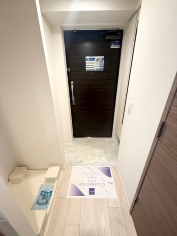 レジディア西小山の玄関写真