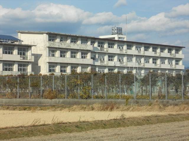 中学校　掛川市立桜が丘中学校（中学校）まで120m