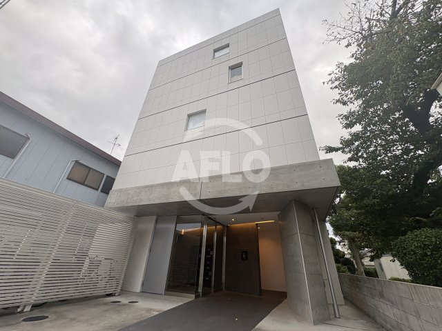 建物外観　パークテラス花谷　外観